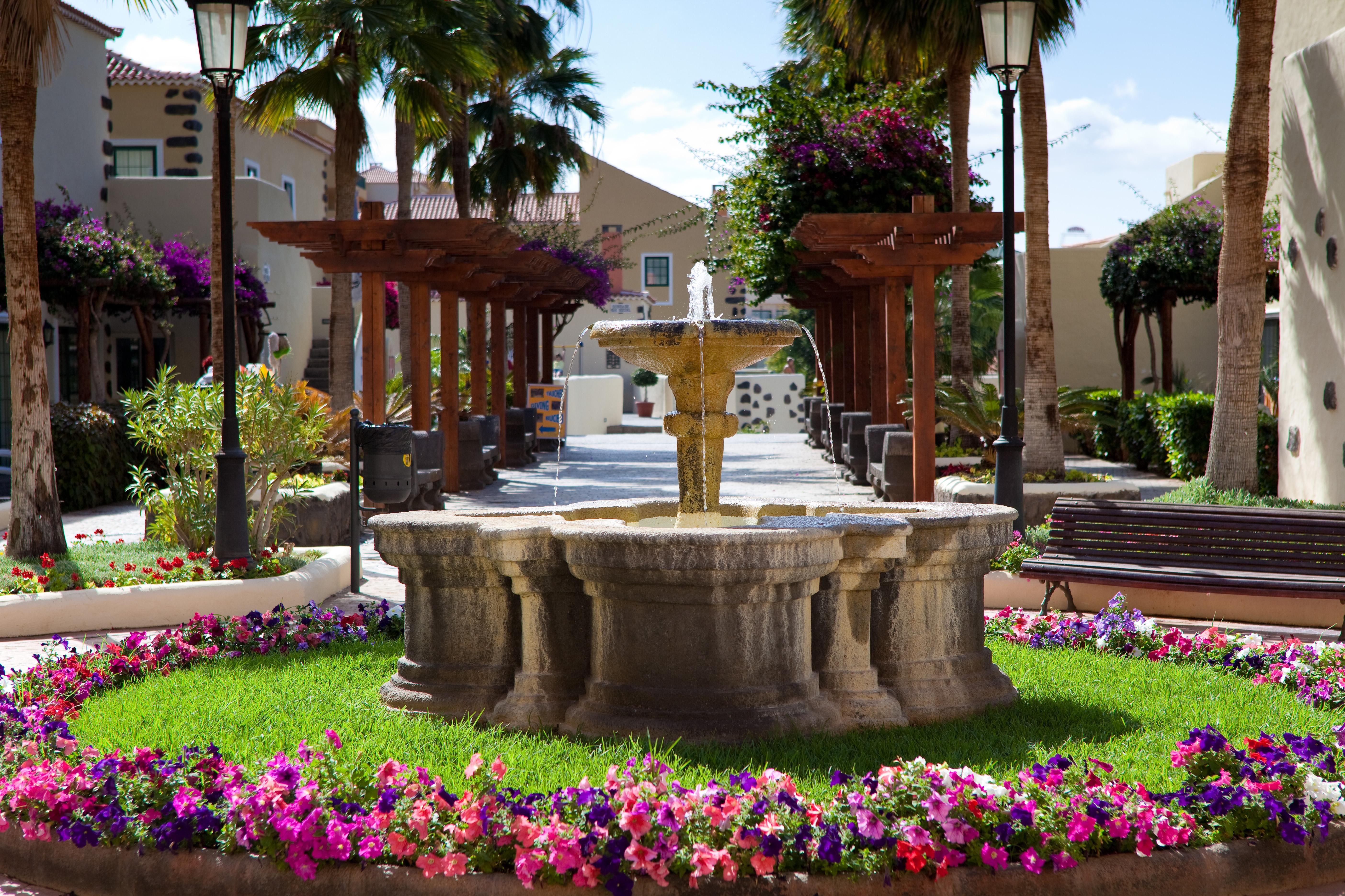 Gf Isabel Hotel Costa Adeje  Exterior photo