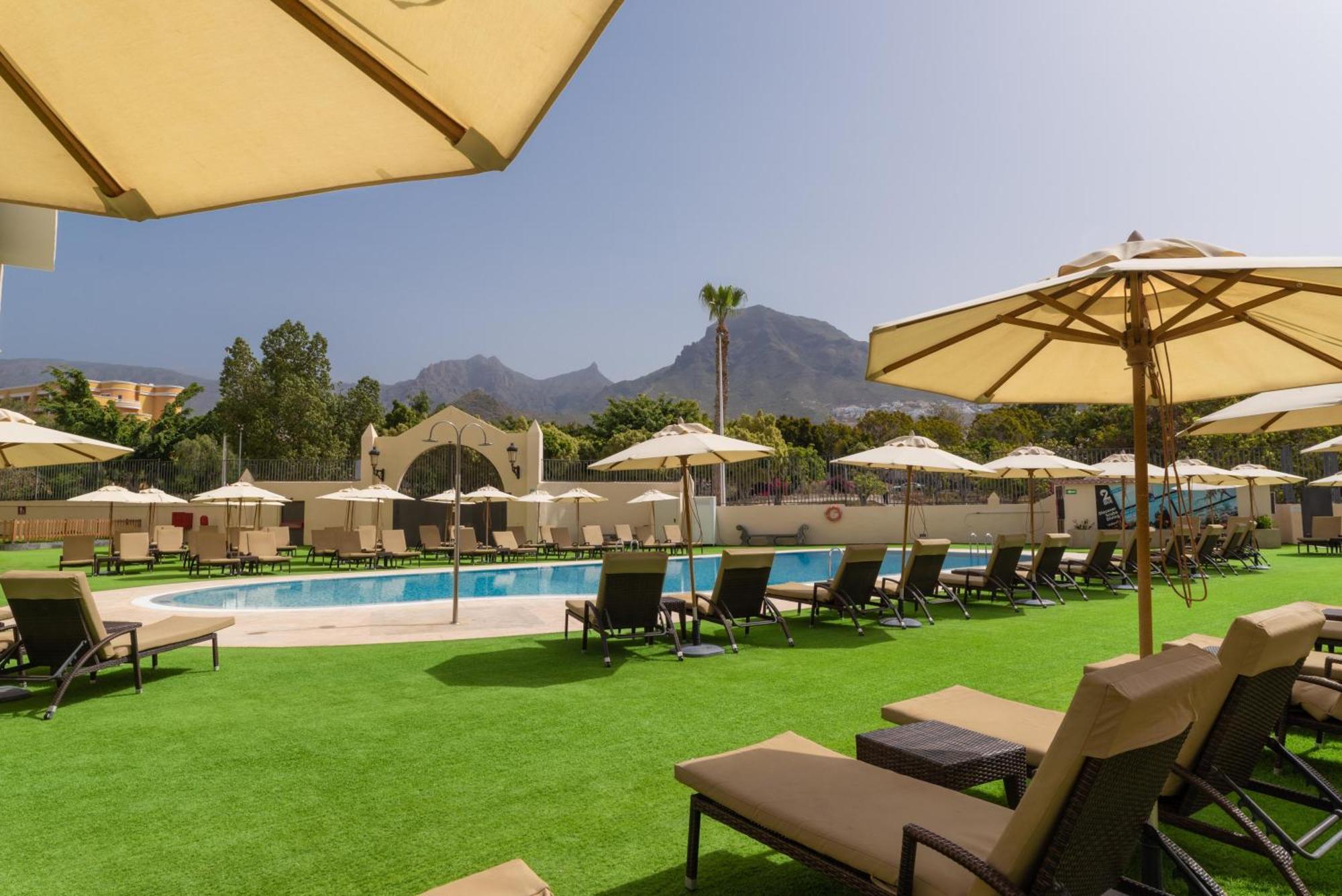 Gf Isabel Hotel Costa Adeje  Exterior photo