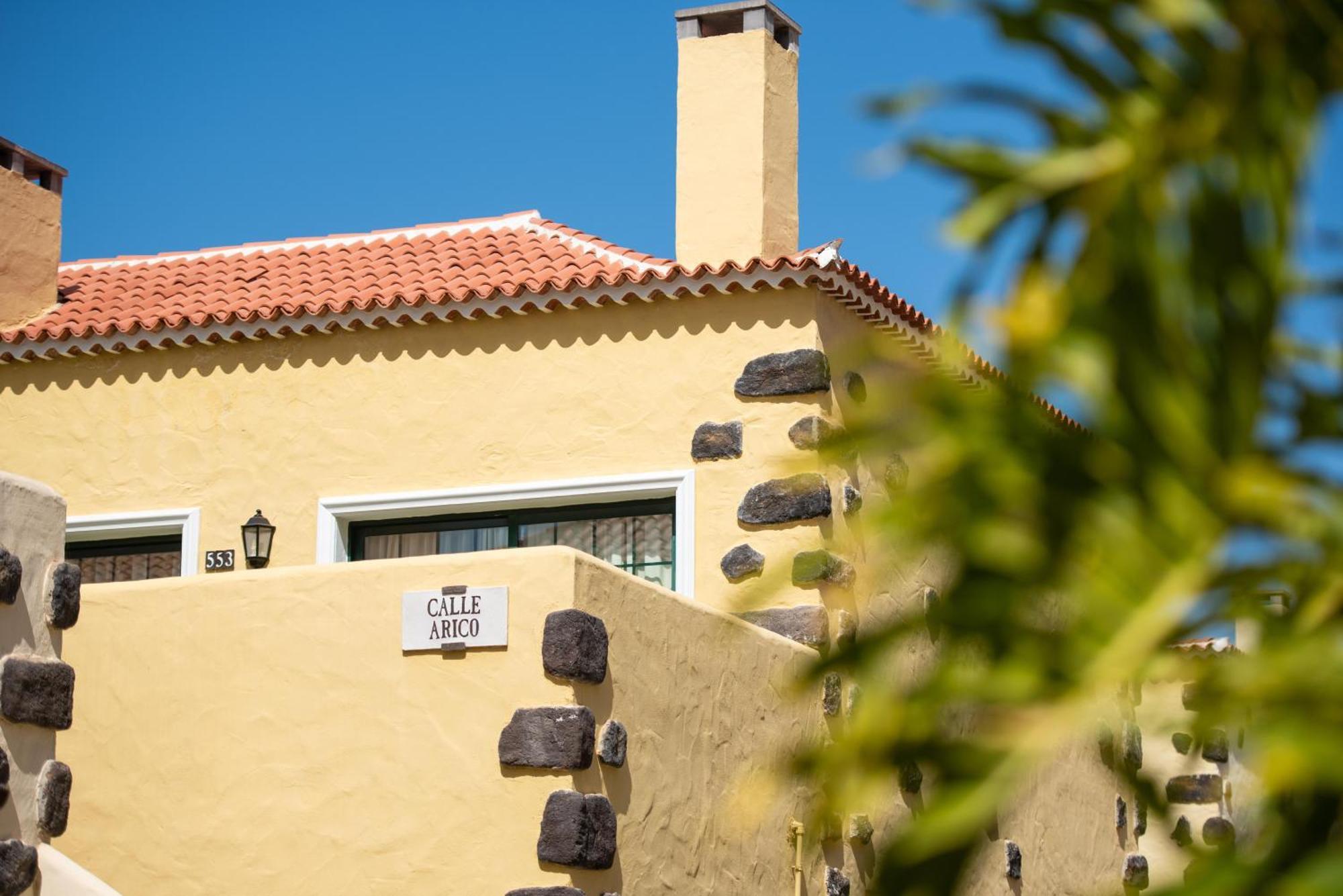 Gf Isabel Hotel Costa Adeje  Exterior photo
